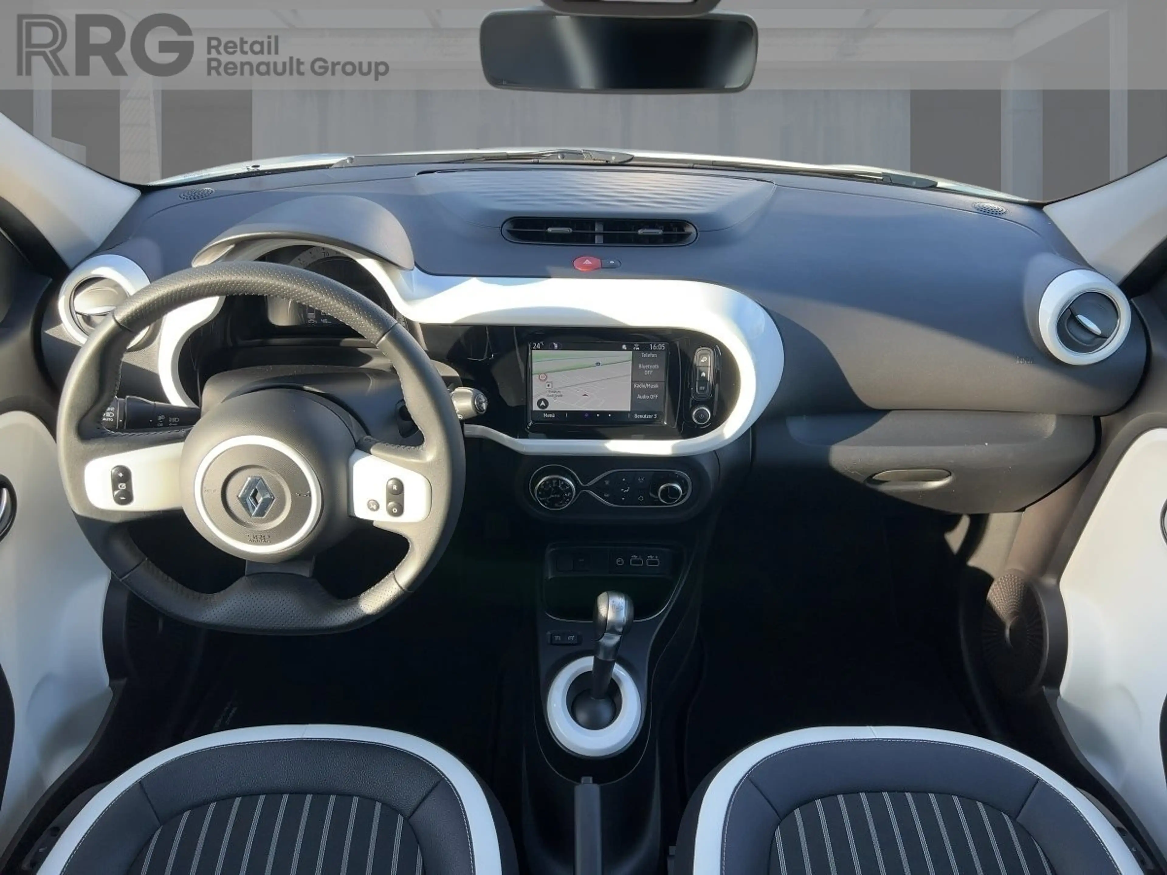 Renault Twingo TECHNO 21kWh RÜCKFAHRKAMERA — photo 10