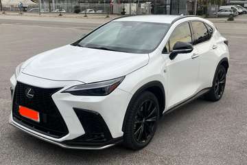 NX II 2022 450h 2.5 phev F-Sport 4wd 309cv e-cvt