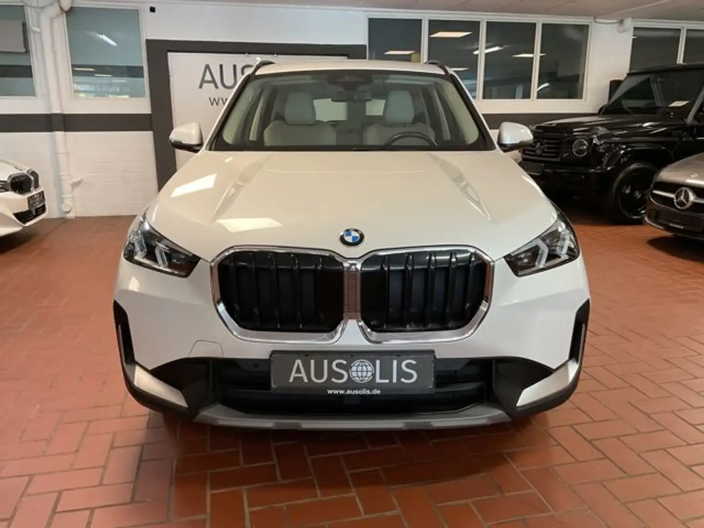 BMW X1 1.8 i sDrive LED,Leder,Navi,Kamera Blanc - 2