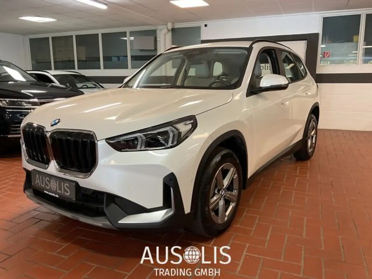 BMW X1 1.8 i sDrive LED,Leder,Navi,Kamera Blanc - 1