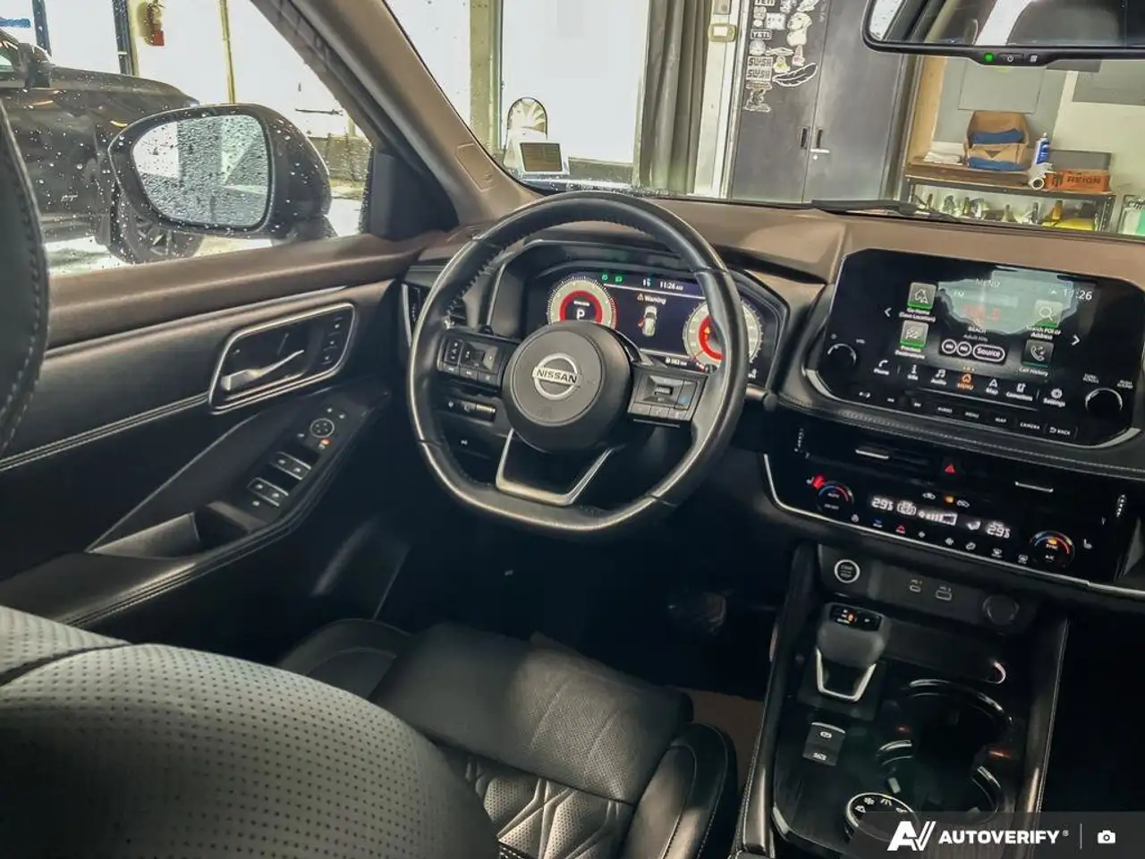 Nissan Rogue снимка Nissan Rogue