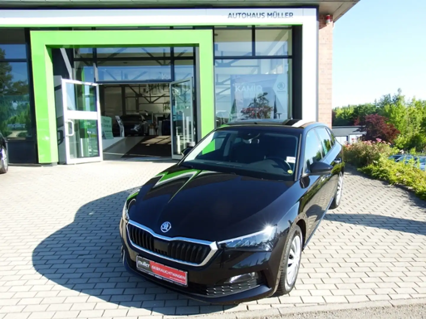 Skoda Scala Style 1.0TSI Style 85kW LED RFK el. HK Schwarz - 2