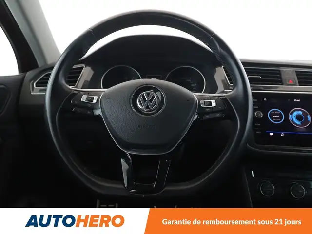 Volkswagen Tiguan view 19