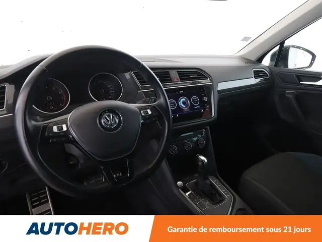Volkswagen Tiguan view 11