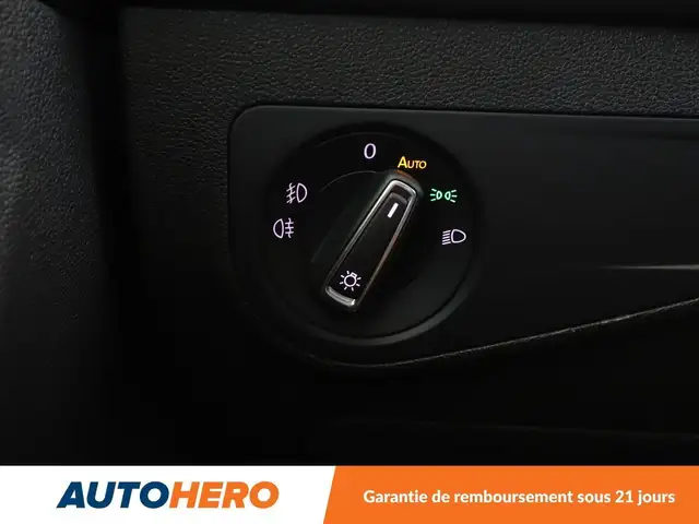 Volkswagen Tiguan view 26