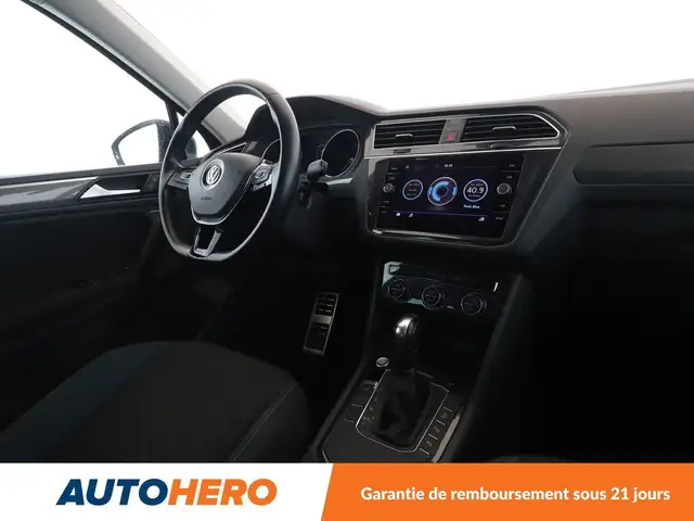 Volkswagen Tiguan view 13