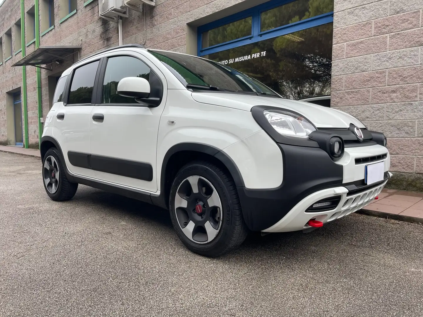 Fiat Panda CROSS 1.0 70CV HYBRID NAVIGATORE SENSORI PARCH. Wit - 1