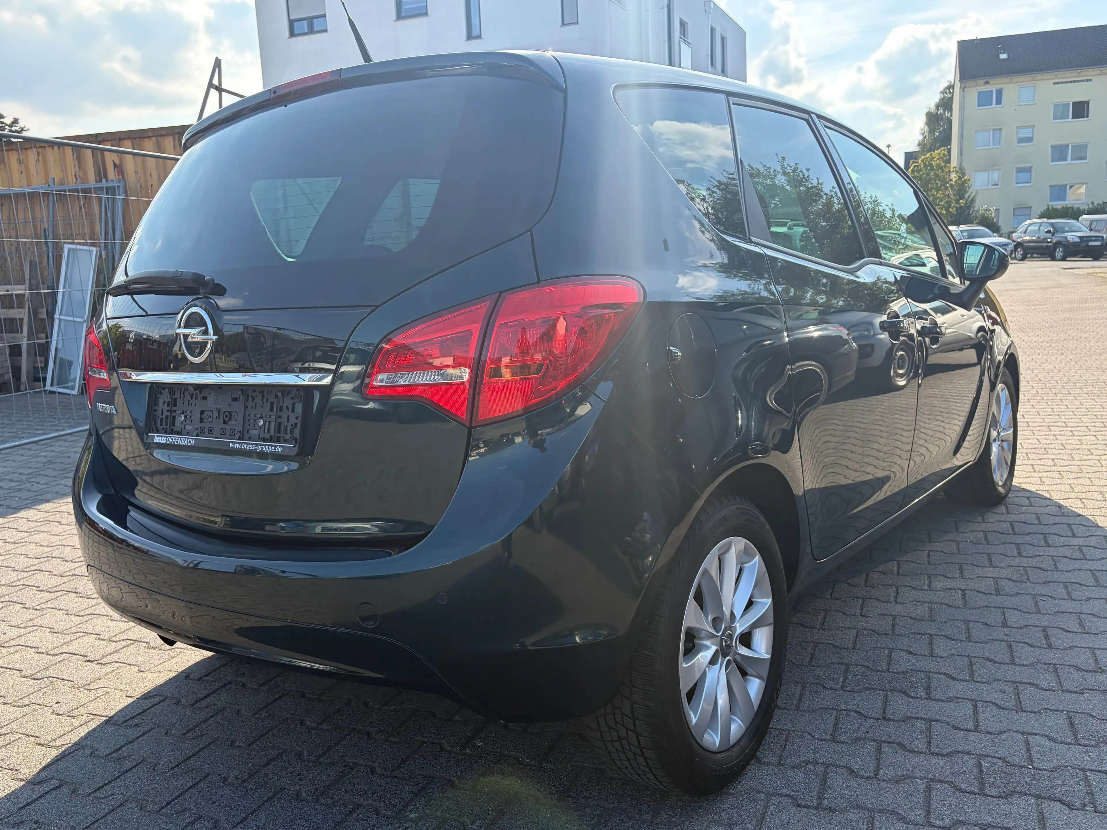 Opel Meriva Automatik*Kamera*SHZ*Temp.*Navi*BT*PDC*LHZ*2.Hand*HU/AU 02/28 — photo 8