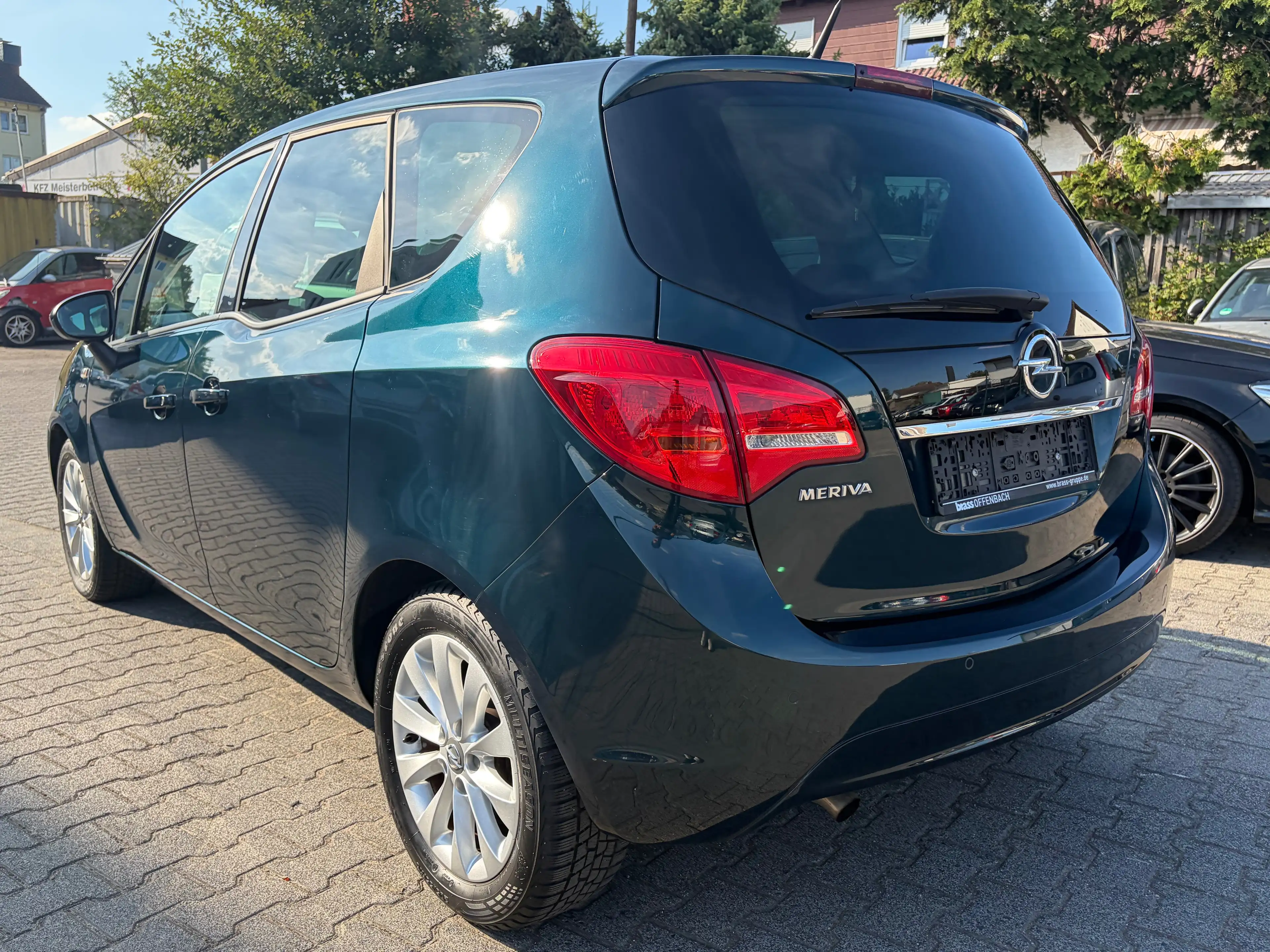Opel Meriva Automatik*Kamera*SHZ*Temp.*Navi*BT*PDC*LHZ*2.Hand*HU/AU 02/28 — photo 6