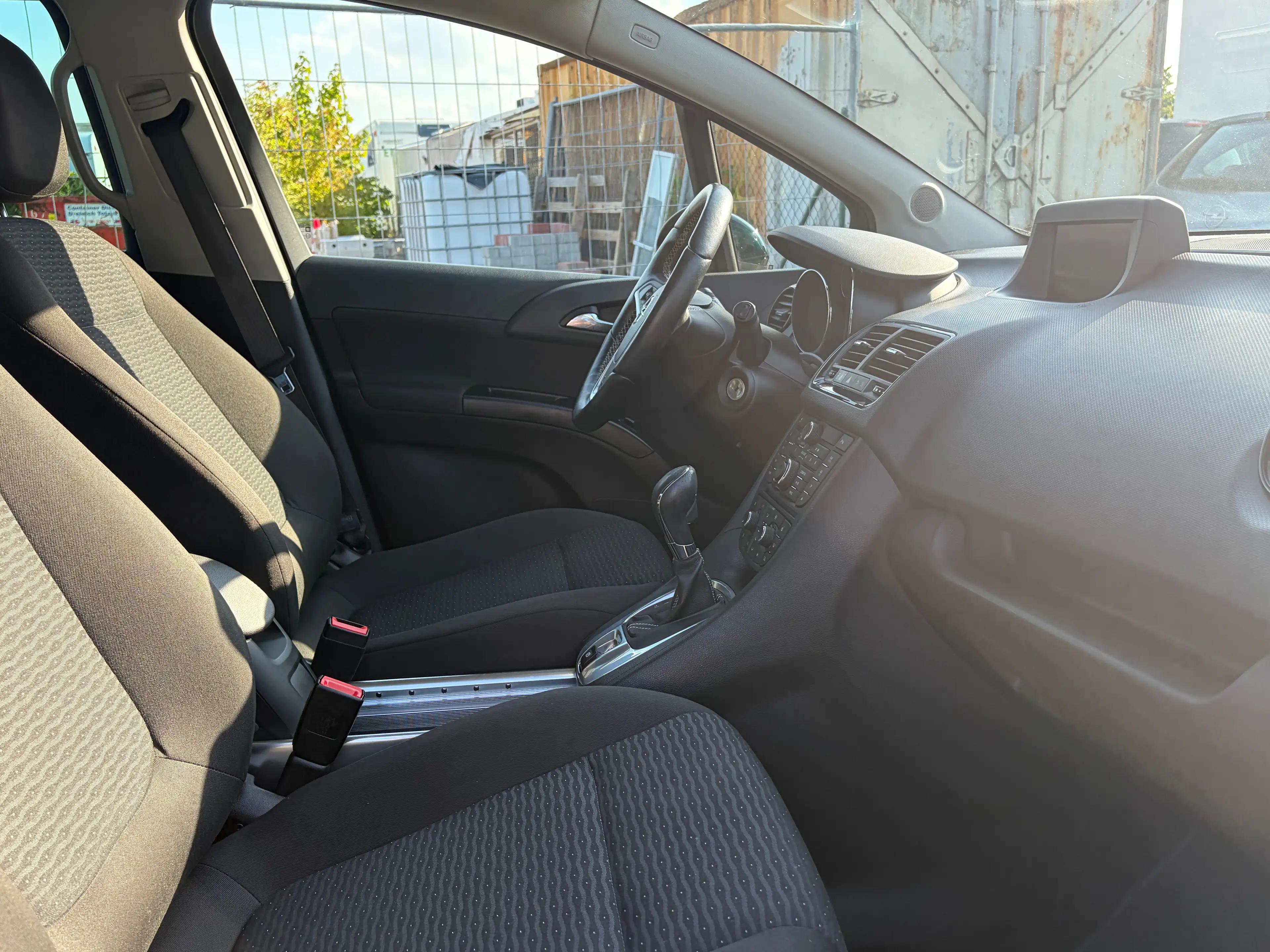 Opel Meriva Automatik*Kamera*SHZ*Temp.*Navi*BT*PDC*LHZ*2.Hand*HU/AU 02/28 — photo 15