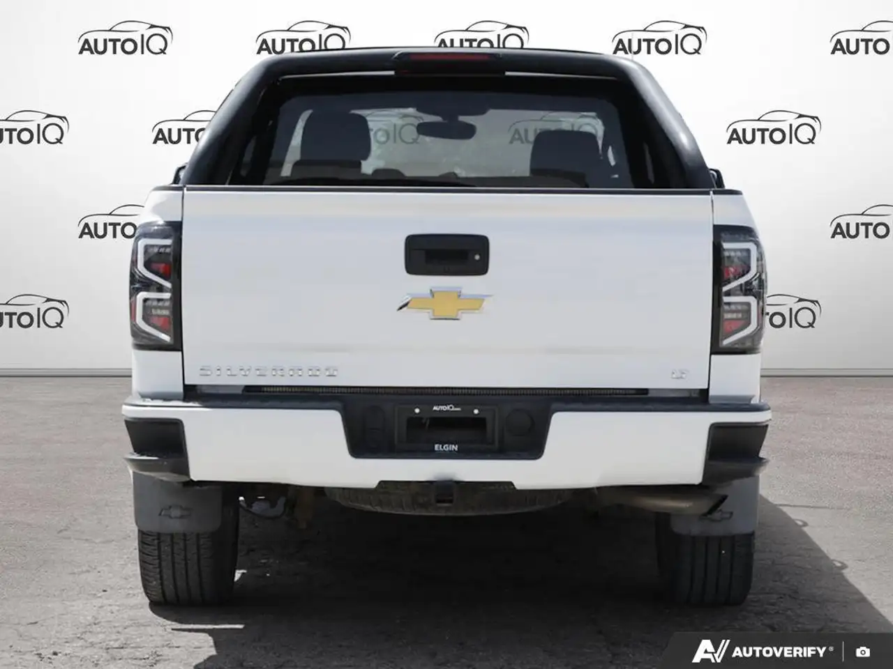 Chevrolet Silverado 1500 снимка Chevrolet Silverado 1500