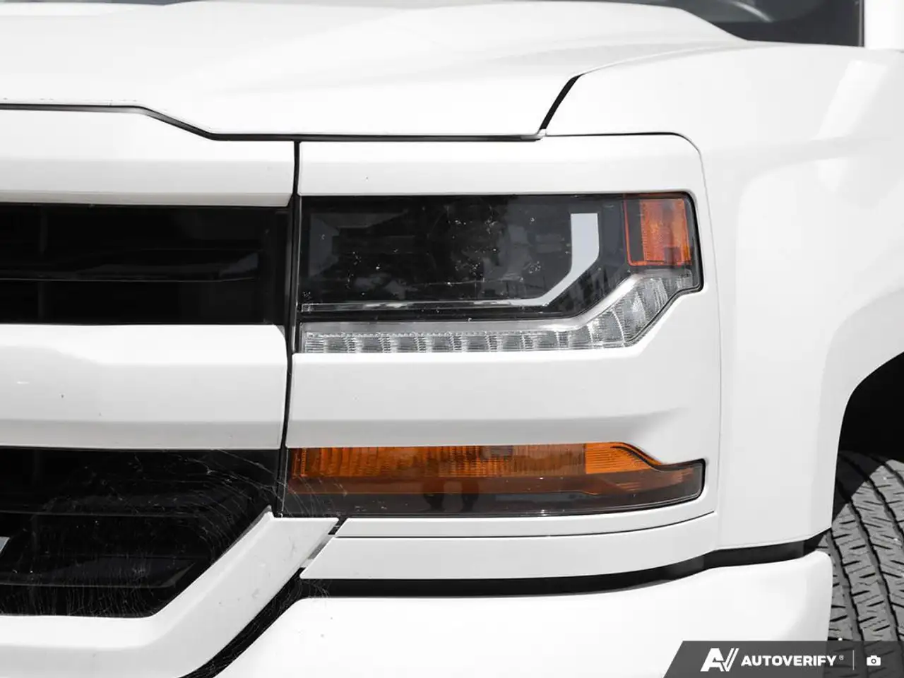 Chevrolet Silverado 1500 снимка Chevrolet Silverado 1500