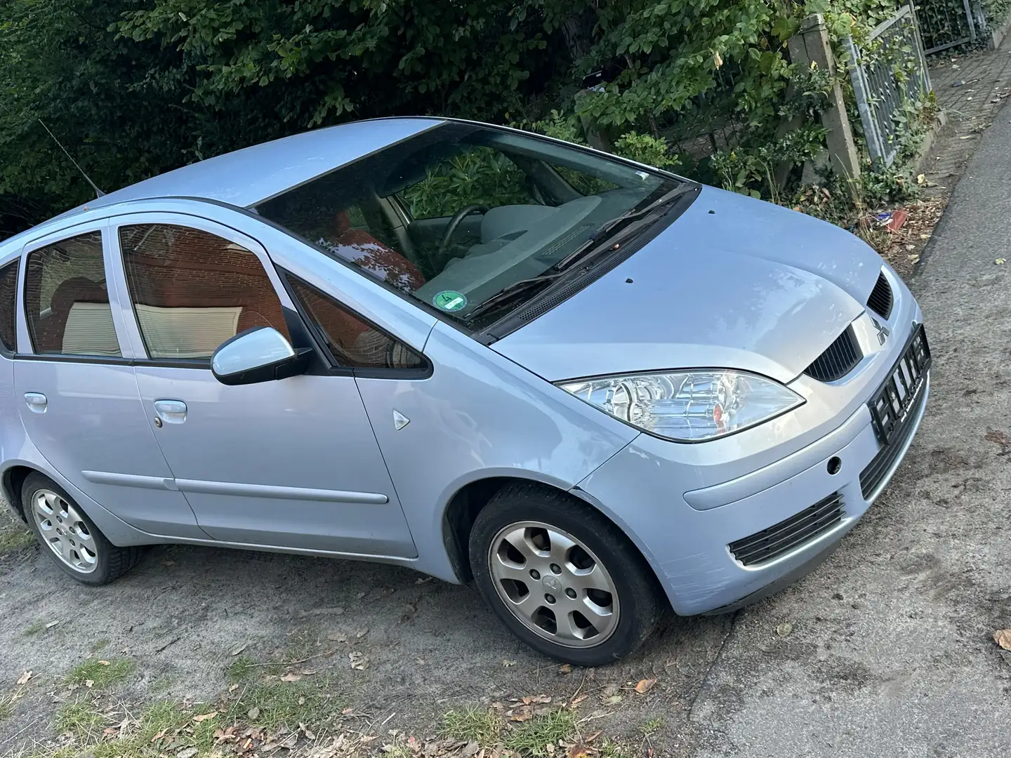 Mitsubishi Colt 1,3 Linter Benizin - 1
