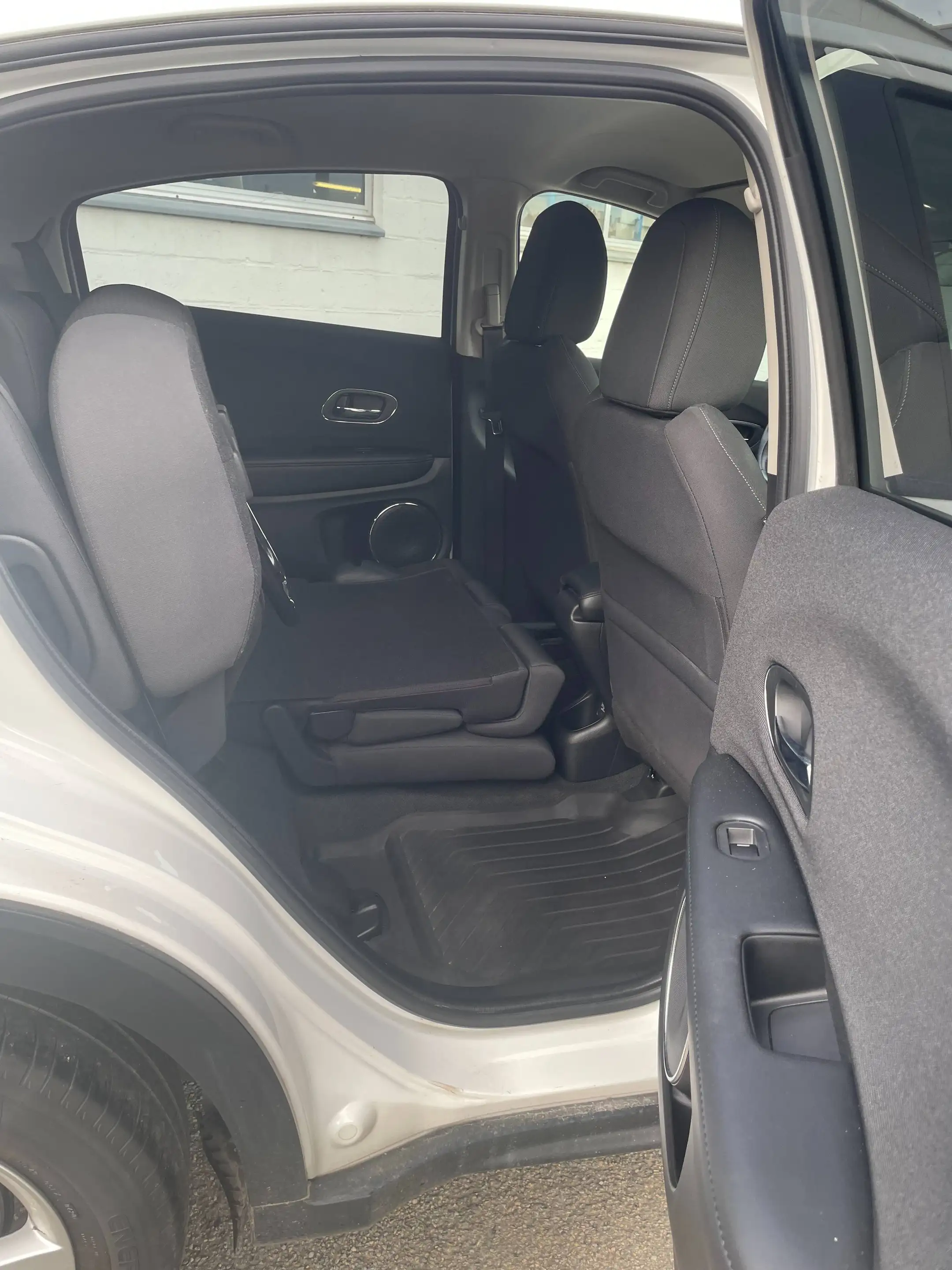 Honda HR-V HR-V 1.5i-VTEC Elegance — photo 10