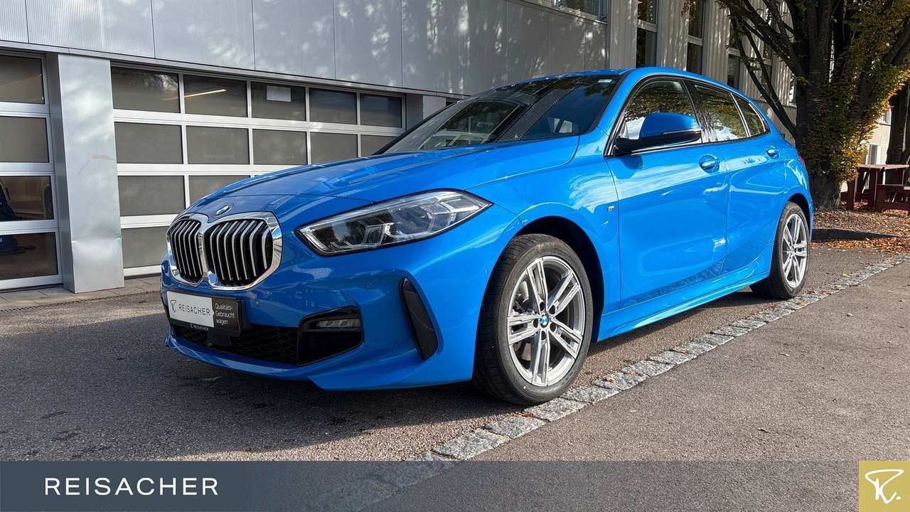BMW 118 2023