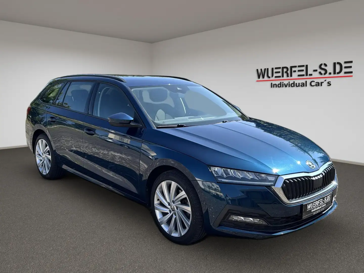 Skoda Octavia Combi iV+ACC+AHK+DCC+Keyless+LED Blue - 1