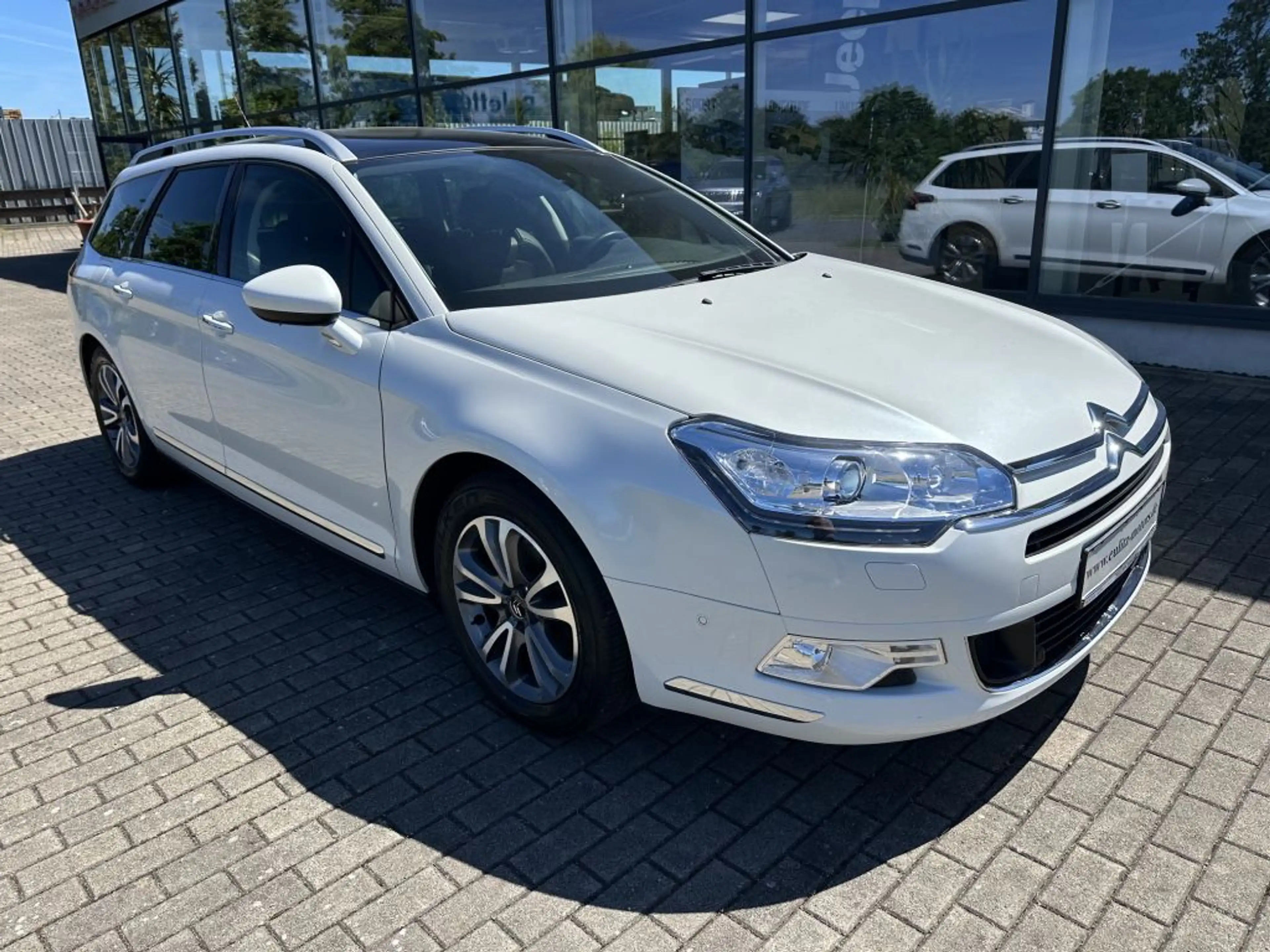 Citroen C5 Tourer BlueHDi 150 S&S Exclusive — photo 4