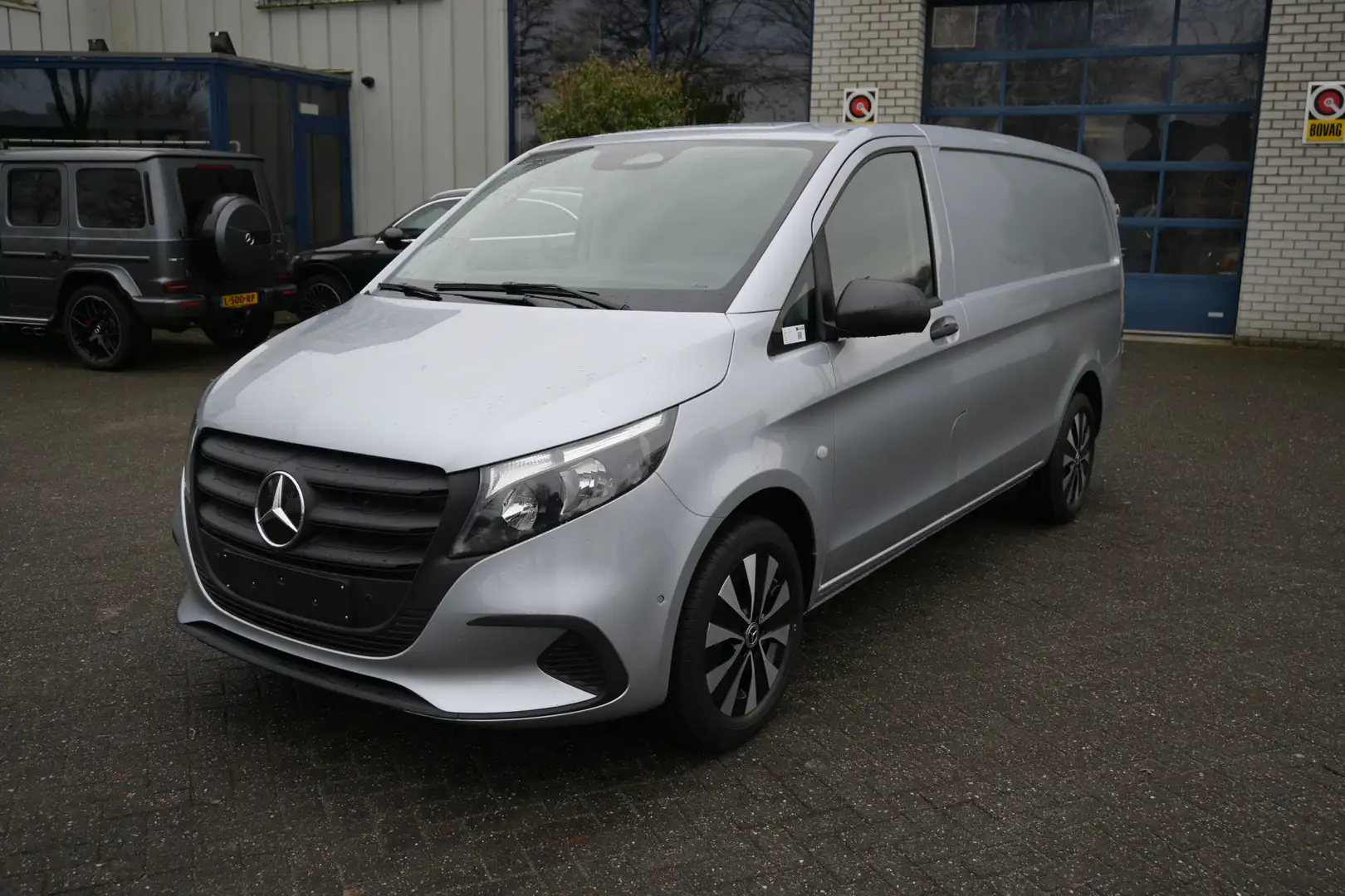 Mercedes-Benz Vito 116 CDI L2 Pro 2500 kg trekhaak, Smartphone integr Argento - 1