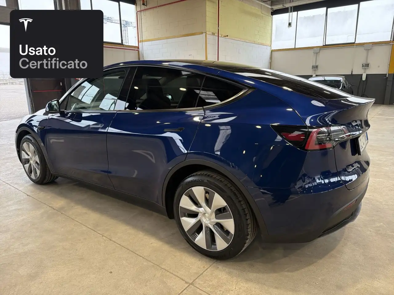 2022 Tesla Model Y Long Range AWD, photograph 7