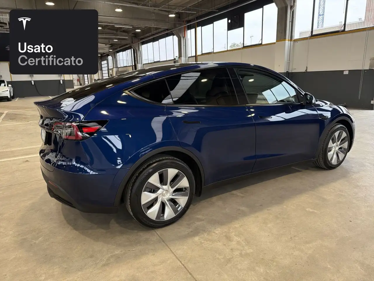 2022 Tesla Model Y Long Range AWD, photograph 9