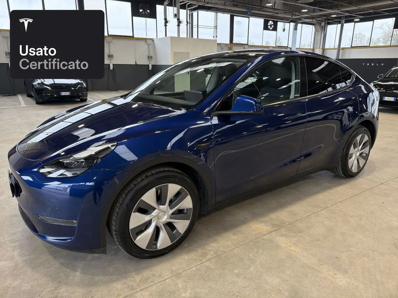 2022 Tesla Model Y Long Range AWD, photograph 2