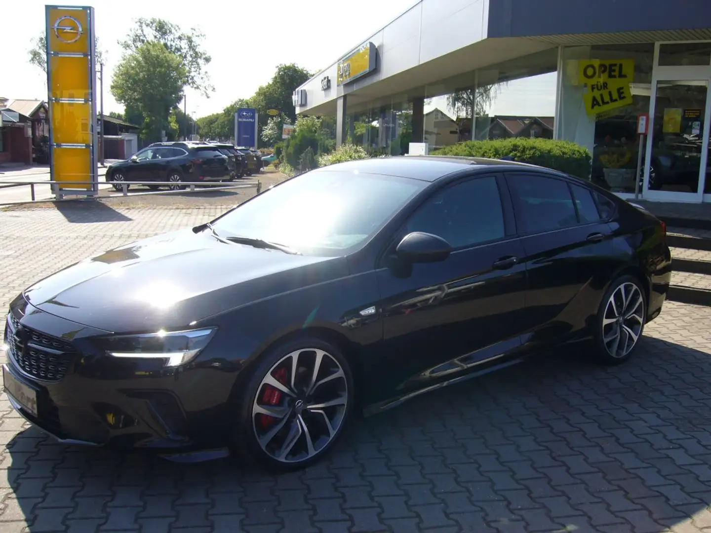 Opel Insignia 2.0 Turbo SHT 4x4  GSi (EURO 6d) Negro - 2