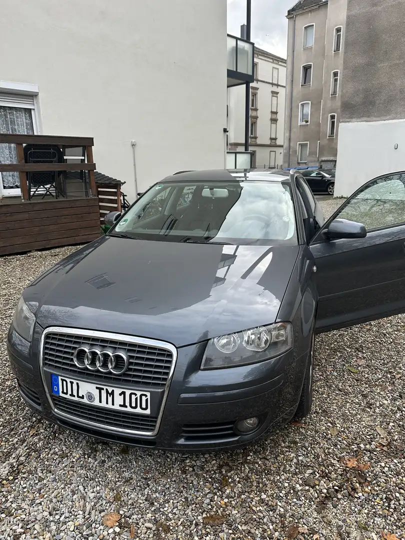 Audi A3 2.0 FSI Sportback Attraction - 1
