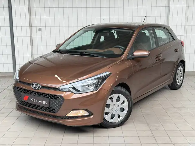 Hyundai i20 1.4i Pure 16.800 Km - Automatique - Euro 6b - Airco !!!