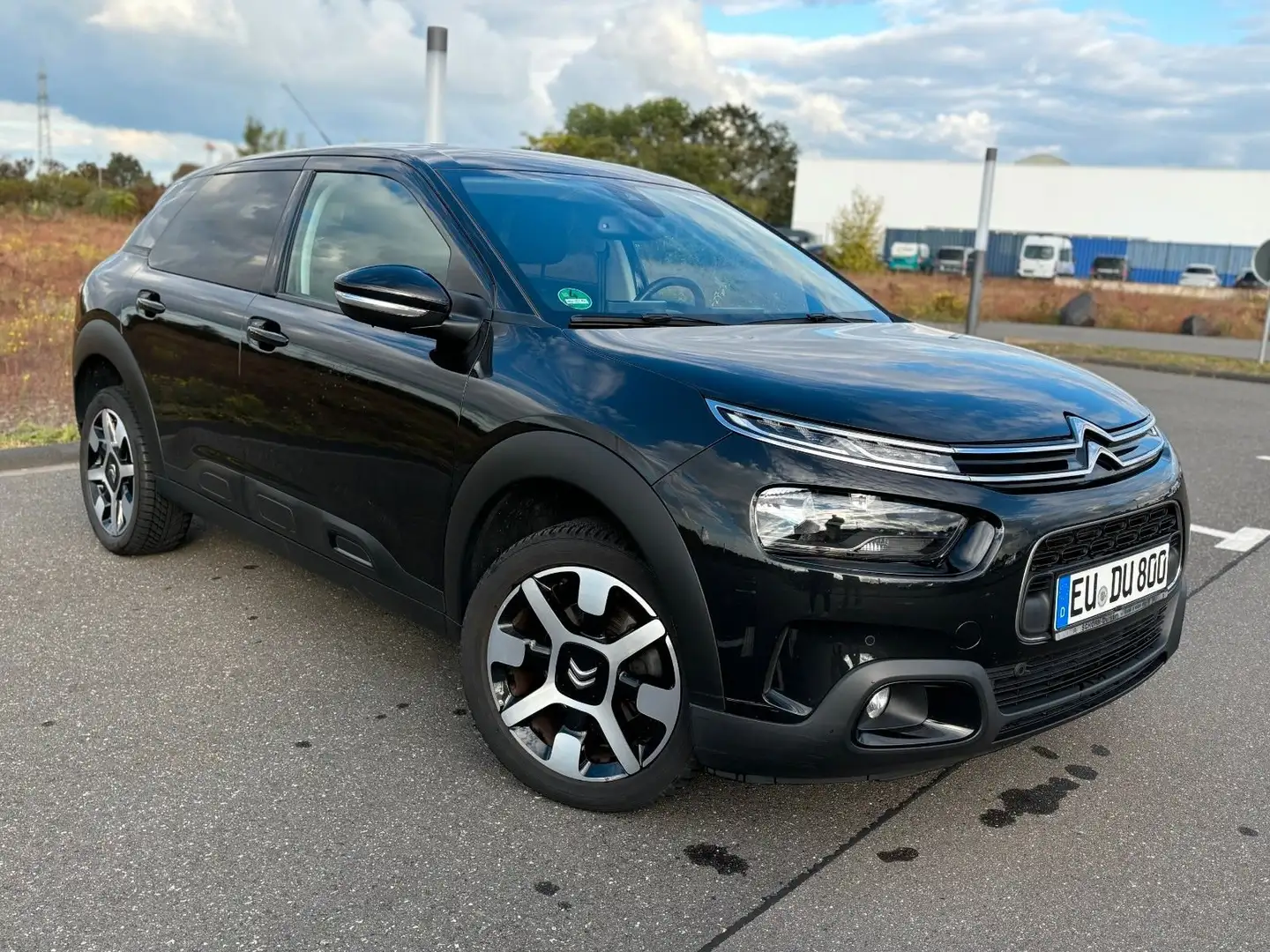 Citroen C4 Cactus PureTech 130 S&S Feel Feel Černá - 2
