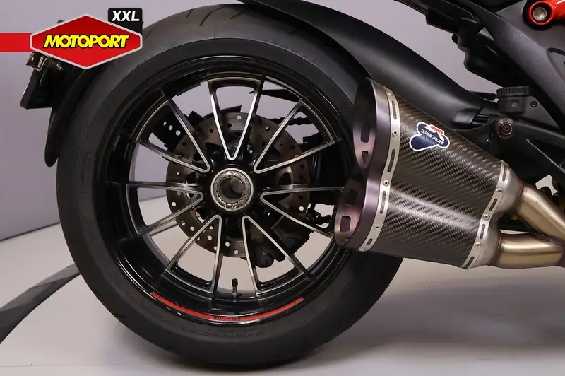 Ducati Diavel - foto 8