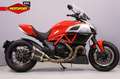 Ducati Diavel Rood - thumbnail 1