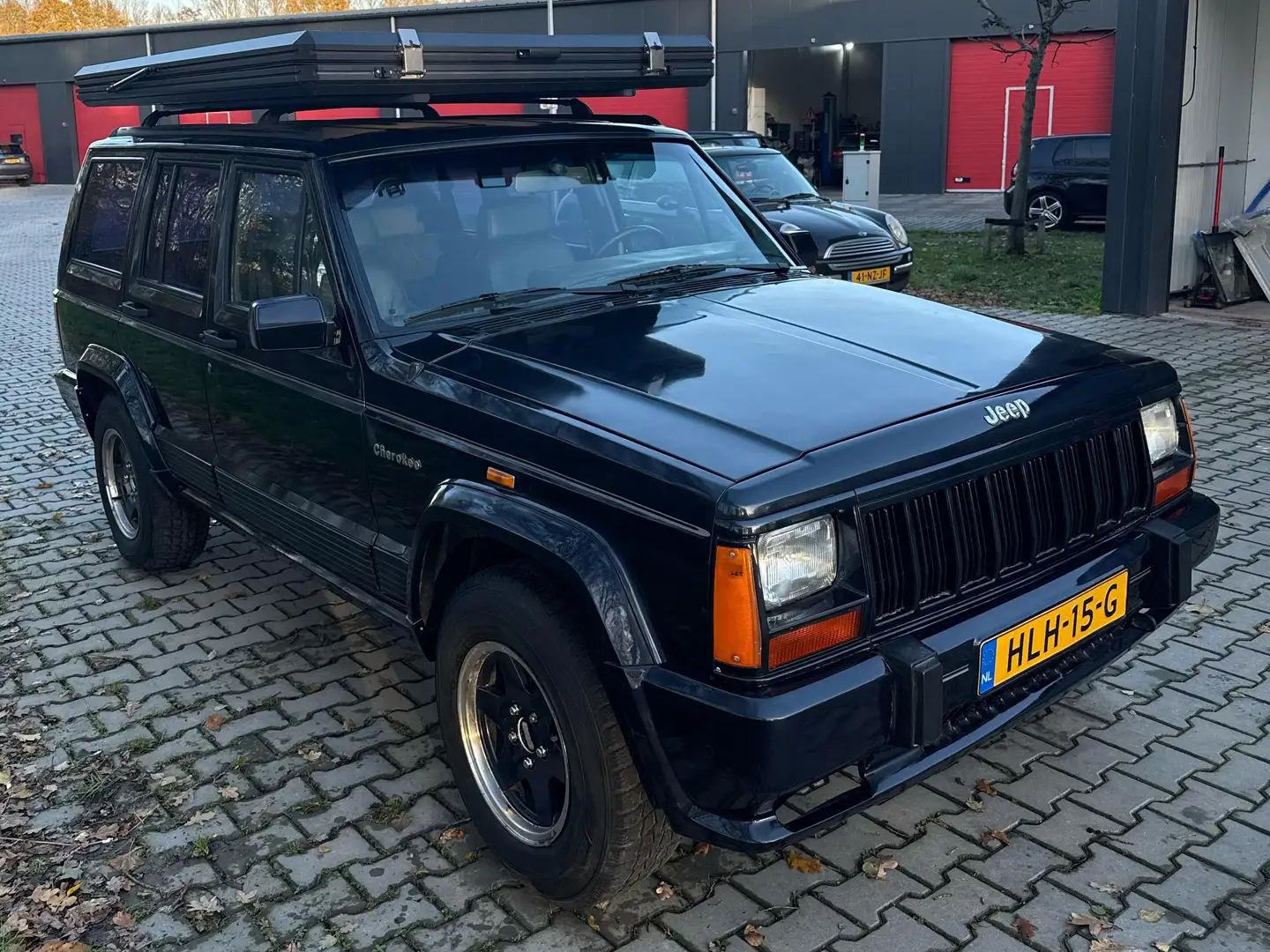 Jeep Cherokee Cherokee XJ 4.0i BBS PERFORMANCE Blauw - 2