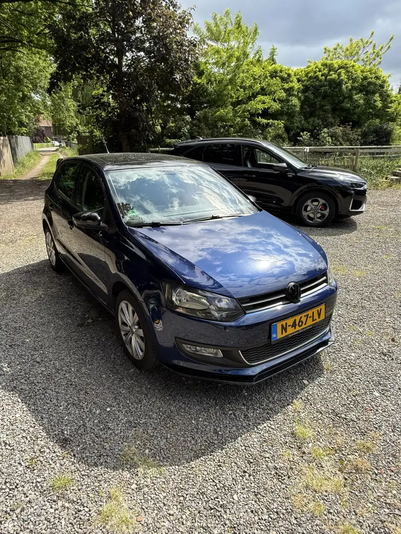 Volkswagen Polo 1.2 TSI Life edition Blauw - 1