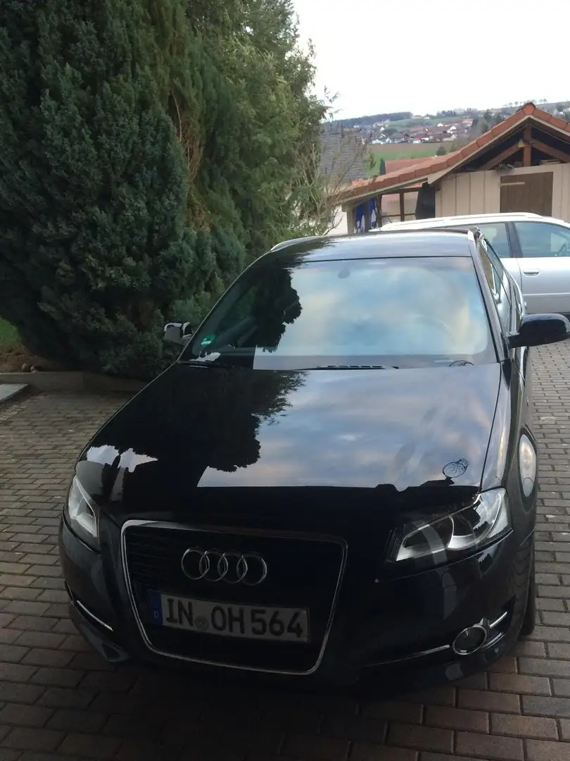Audi A3 A3 1.4 TFSI SportbackS line Sportpaket Černá - 1