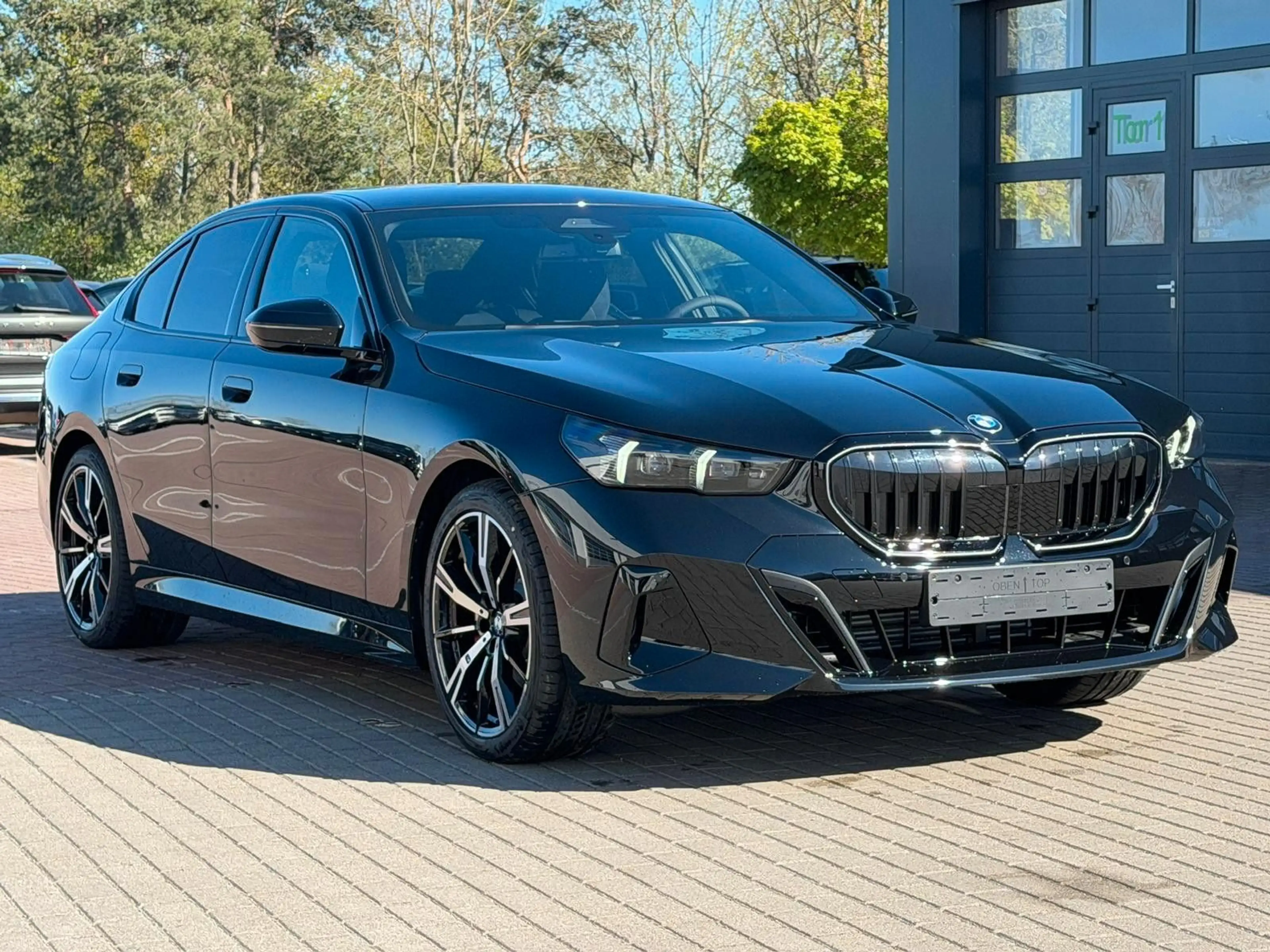 BMW 520 d *M-Sport Pro*H&K*20''SHZ — photo 13