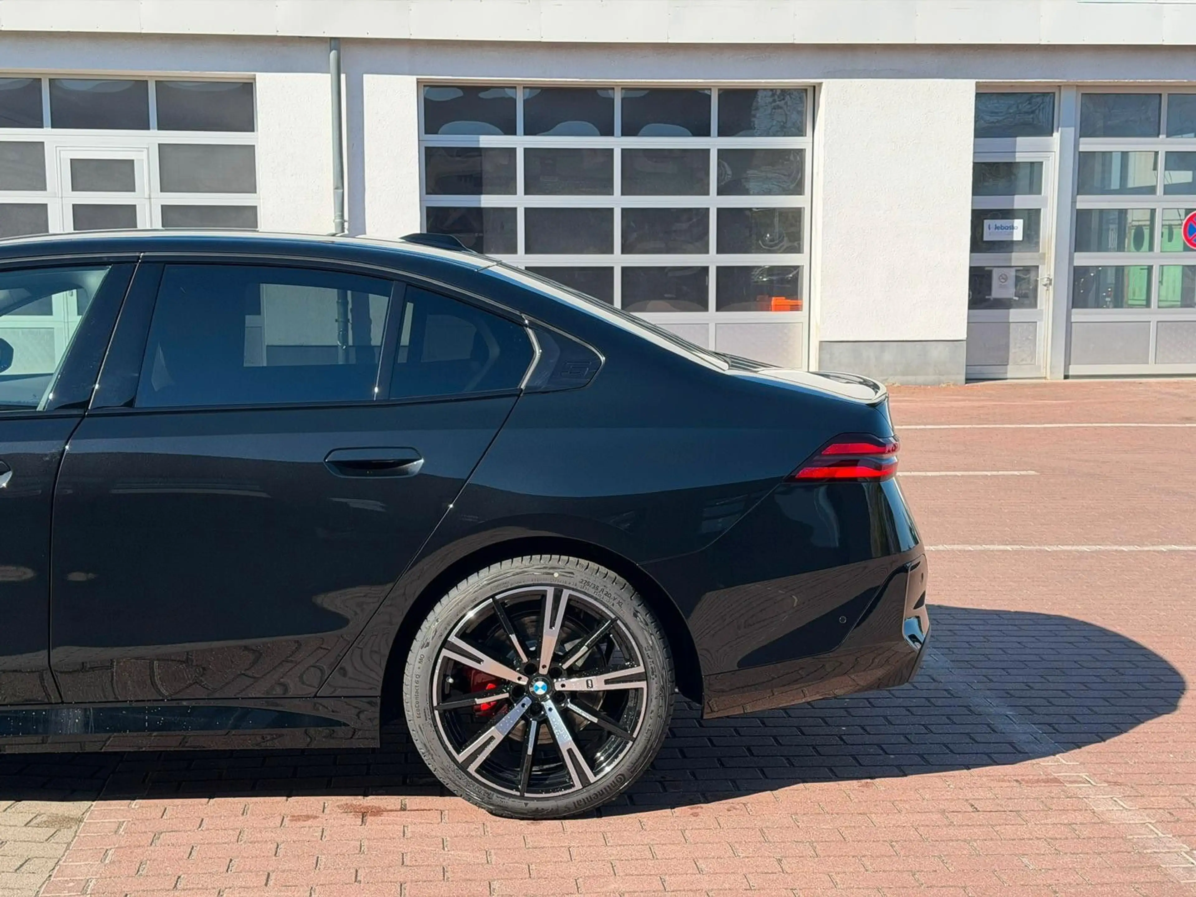 BMW 520 d *M-Sport Pro*H&K*20''SHZ — photo 6