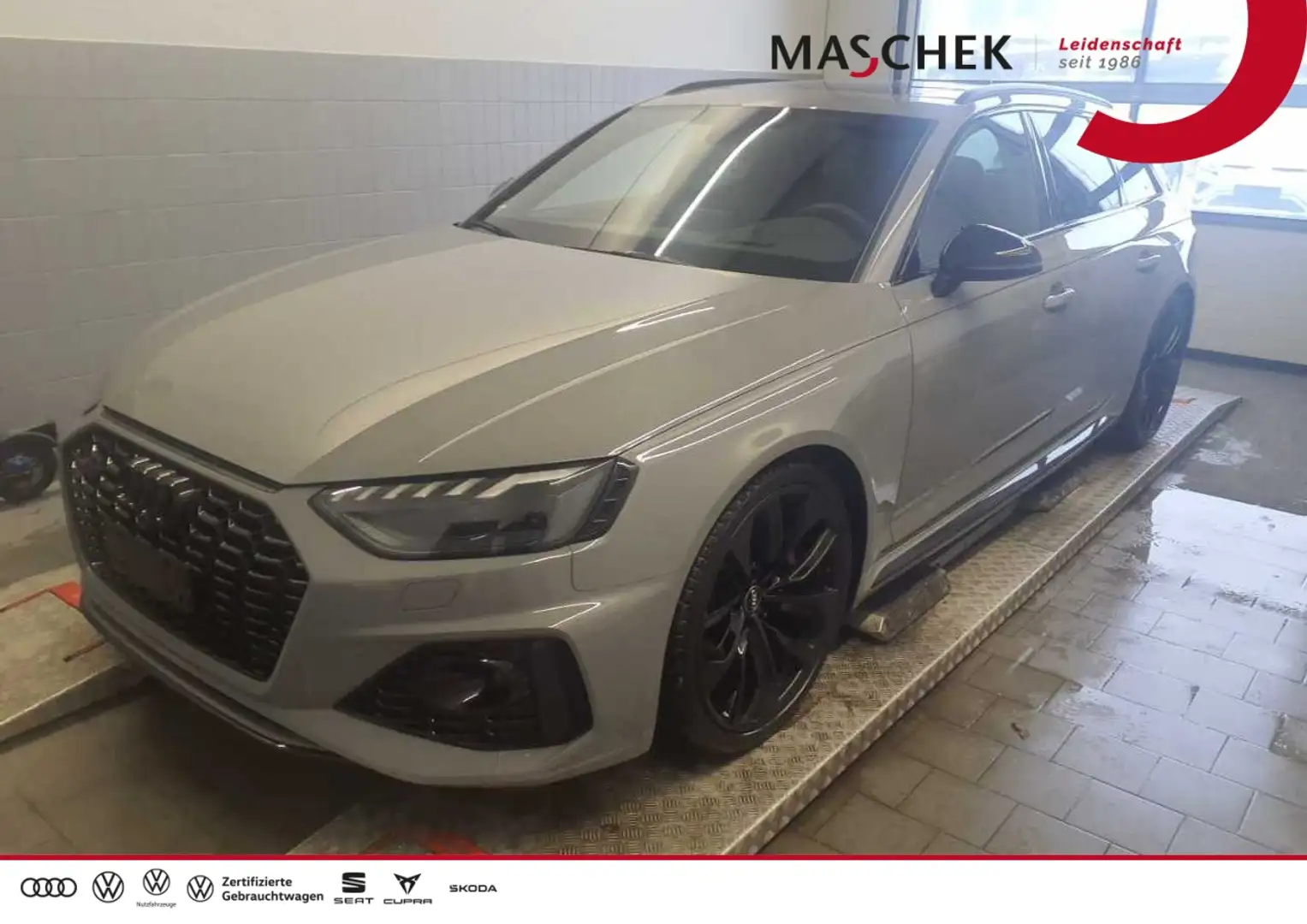Audi RS4 Avant B&O Pano RS-AGA 280km/h Memory HUD ACC B&O P Grau - 1