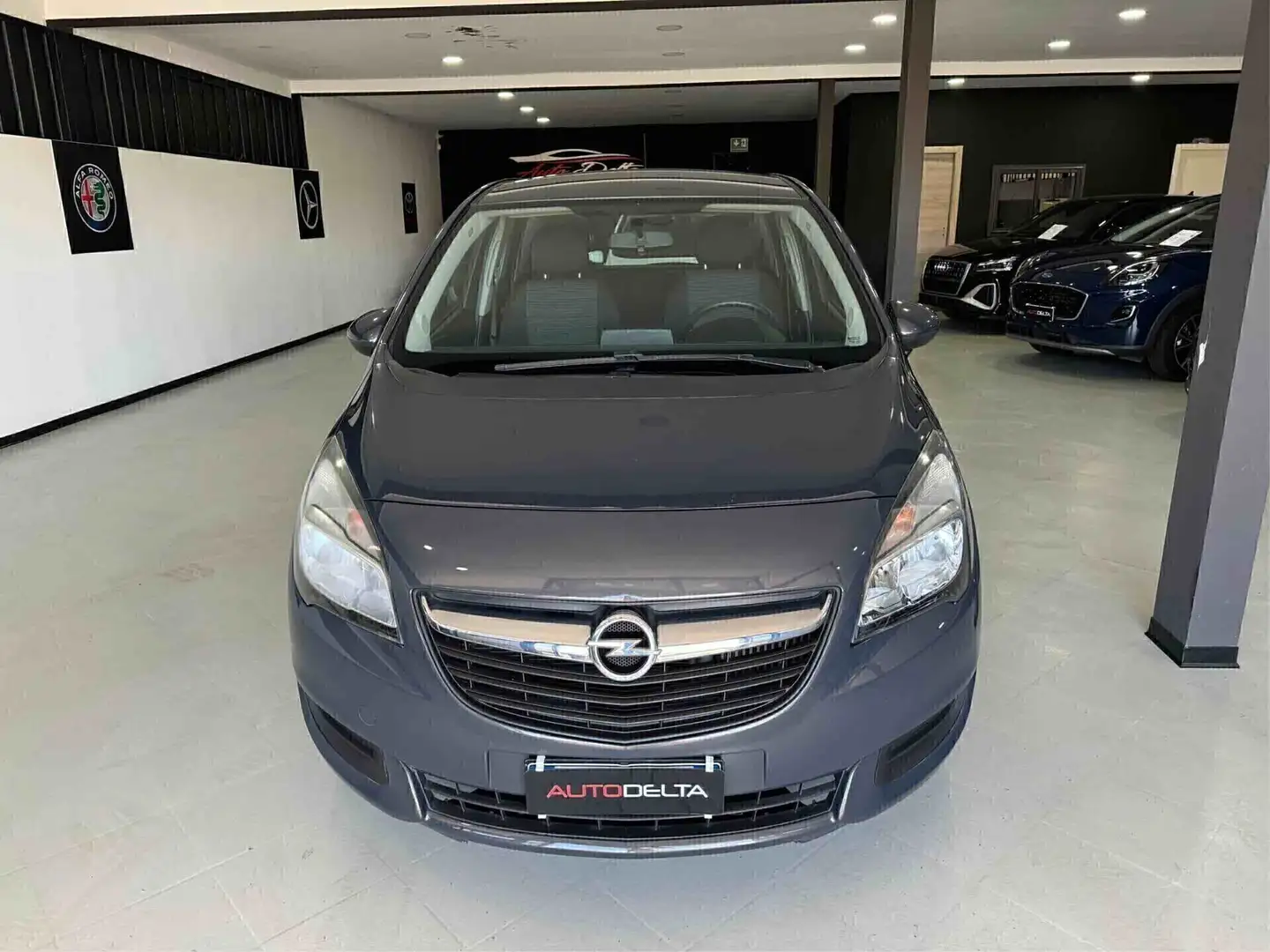 Opel Meriva 1.6 CDTI Start&Stop Cosmo Gris - 2