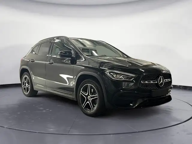 Mercedes-Benz GLA 250 250 e + Hybrid 8G-DCT AMG Line - Chargeur 7.4KW - Pack Sport Black