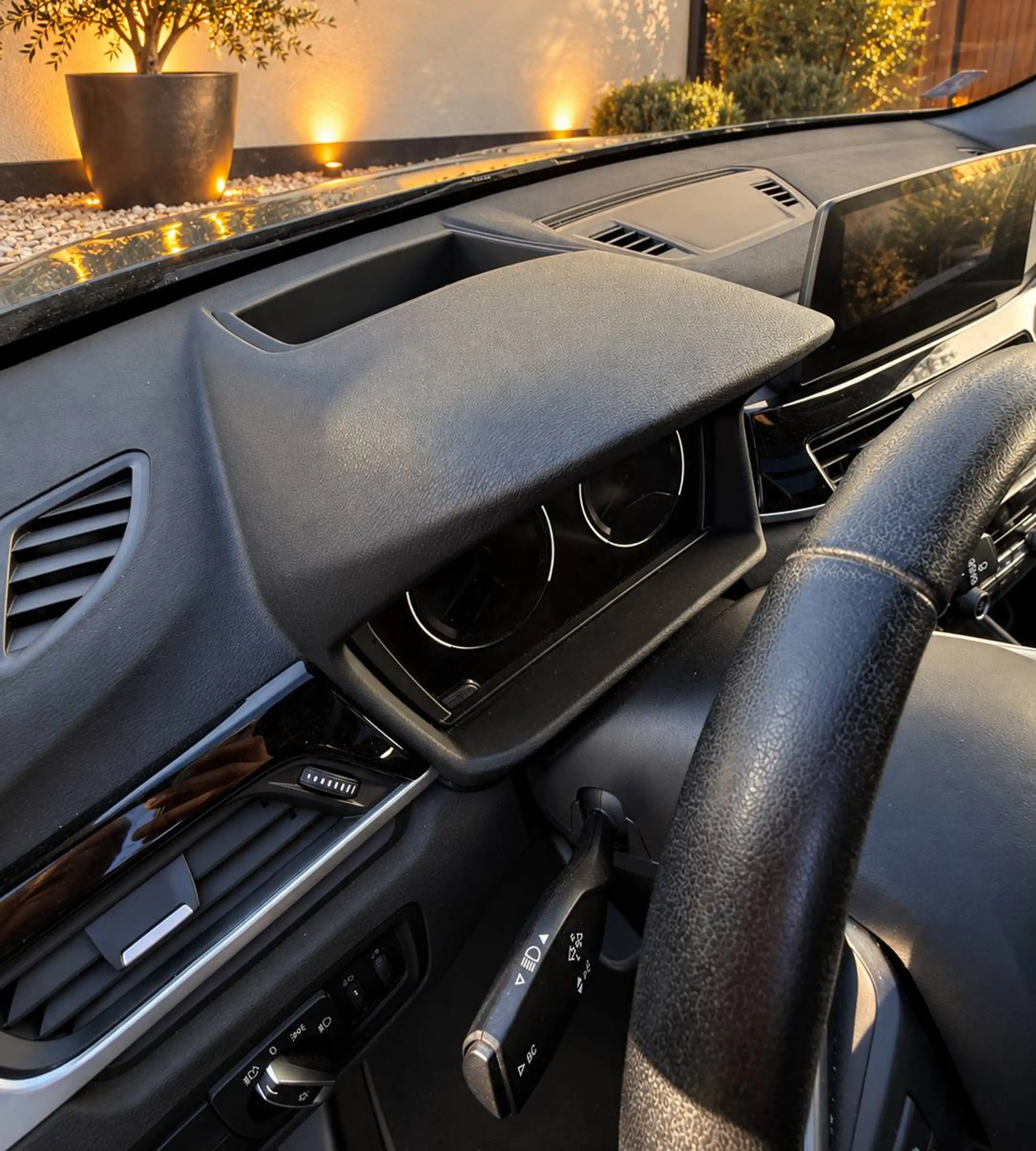 BMW X1 sDrive18i - Automaat - Pano - H.U. - Leder — photo 9