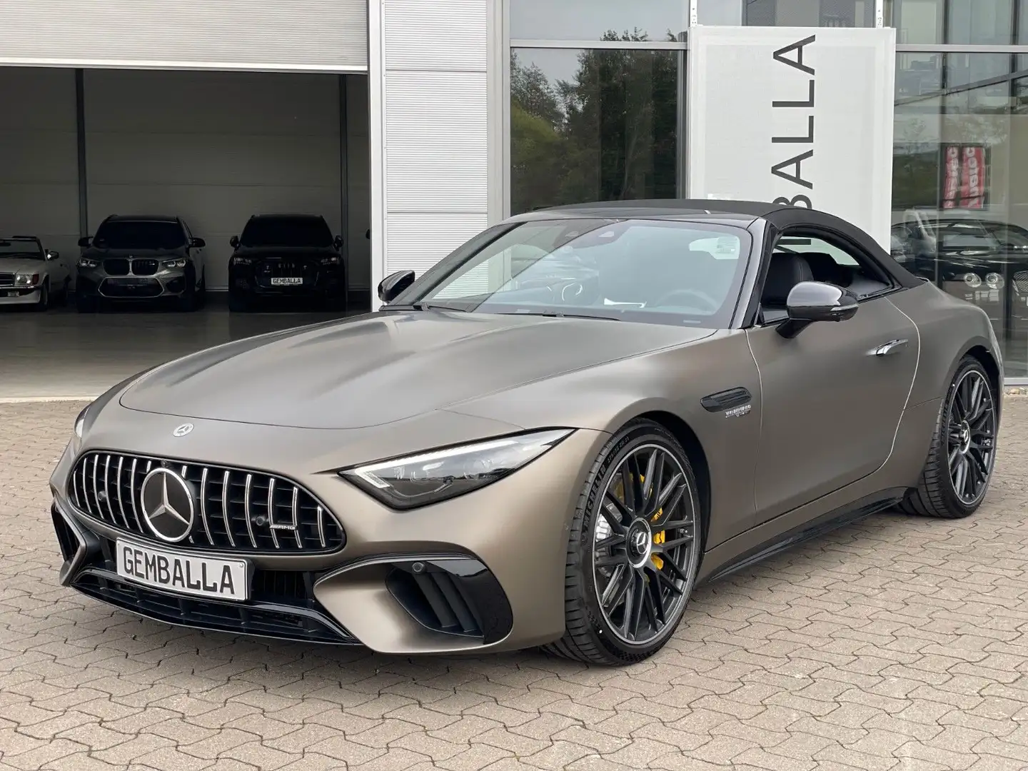 Mercedes-Benz SL 63 AMG 4MATIC, NIGHT, CARBON, NP. 216.000 EUR Grijs - 1
