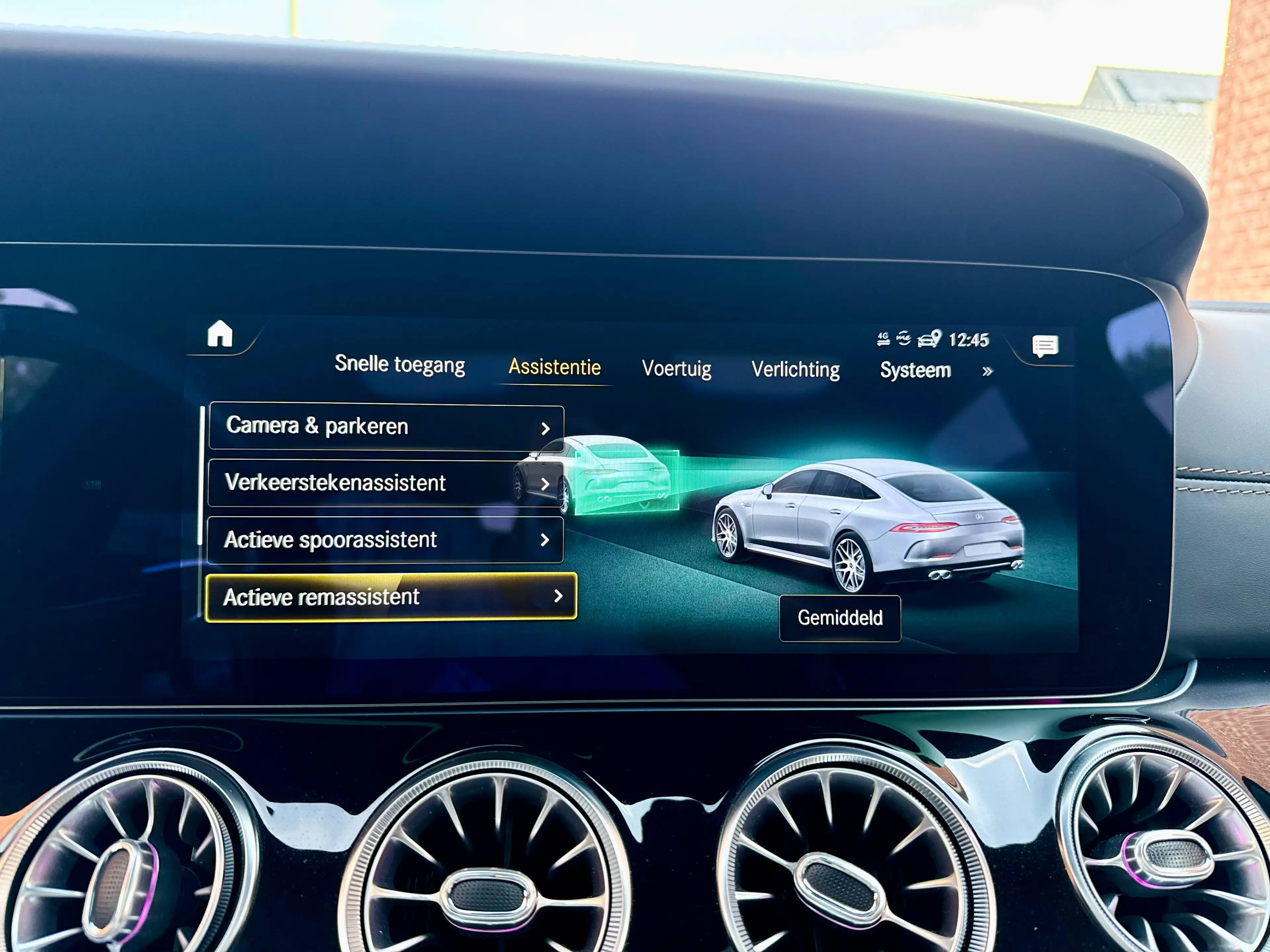 Mercedes-Benz AMG GT 53 4-Matic+ | Full! | Massage | Pano | 360° — photo 17