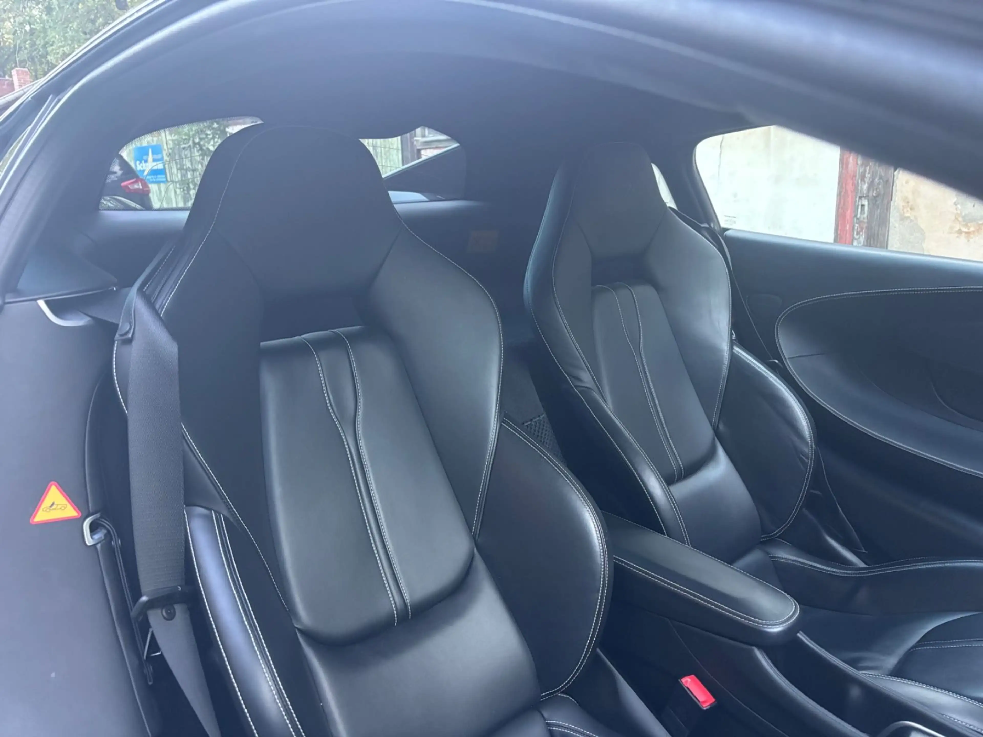 McLaren 570S Mclaren Warranty — photo 28