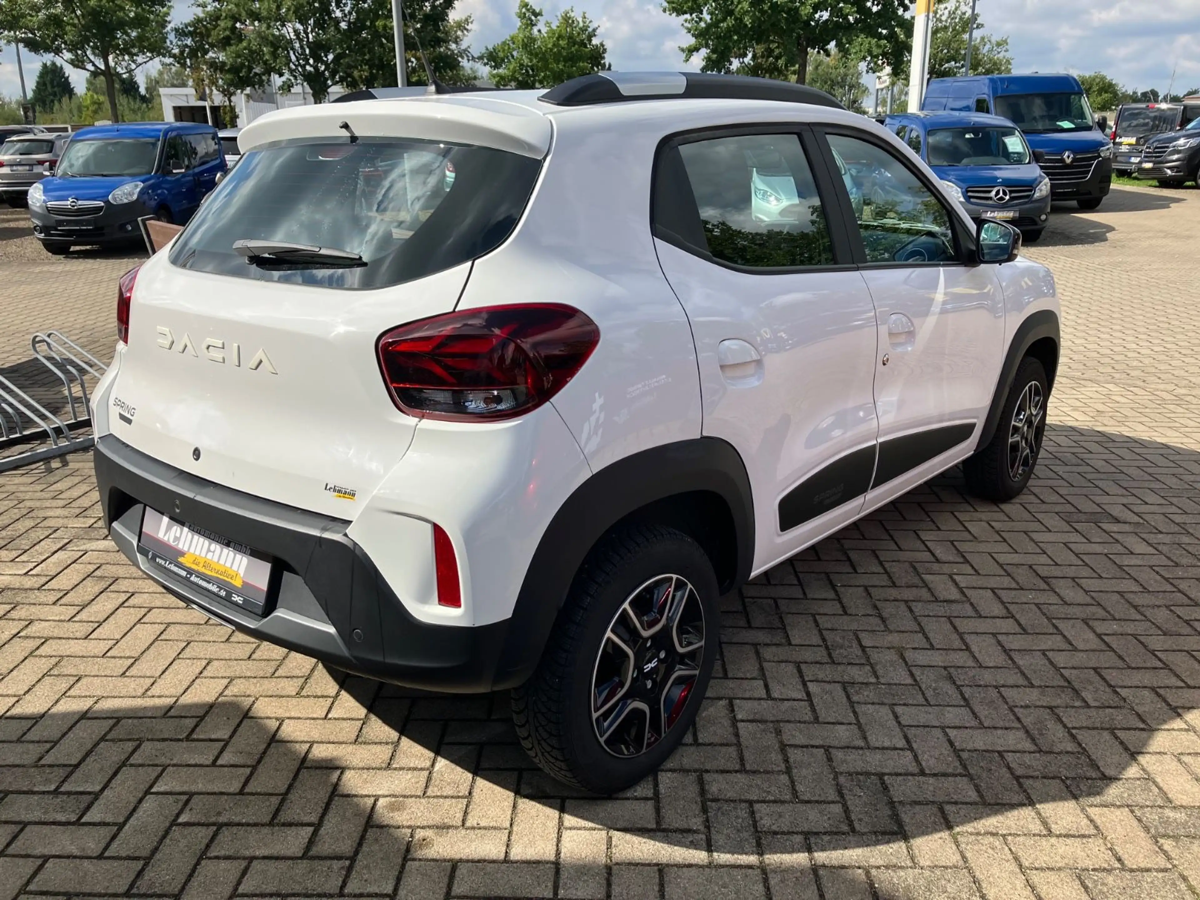 Dacia Spring Electric Essential 45 — photo 3