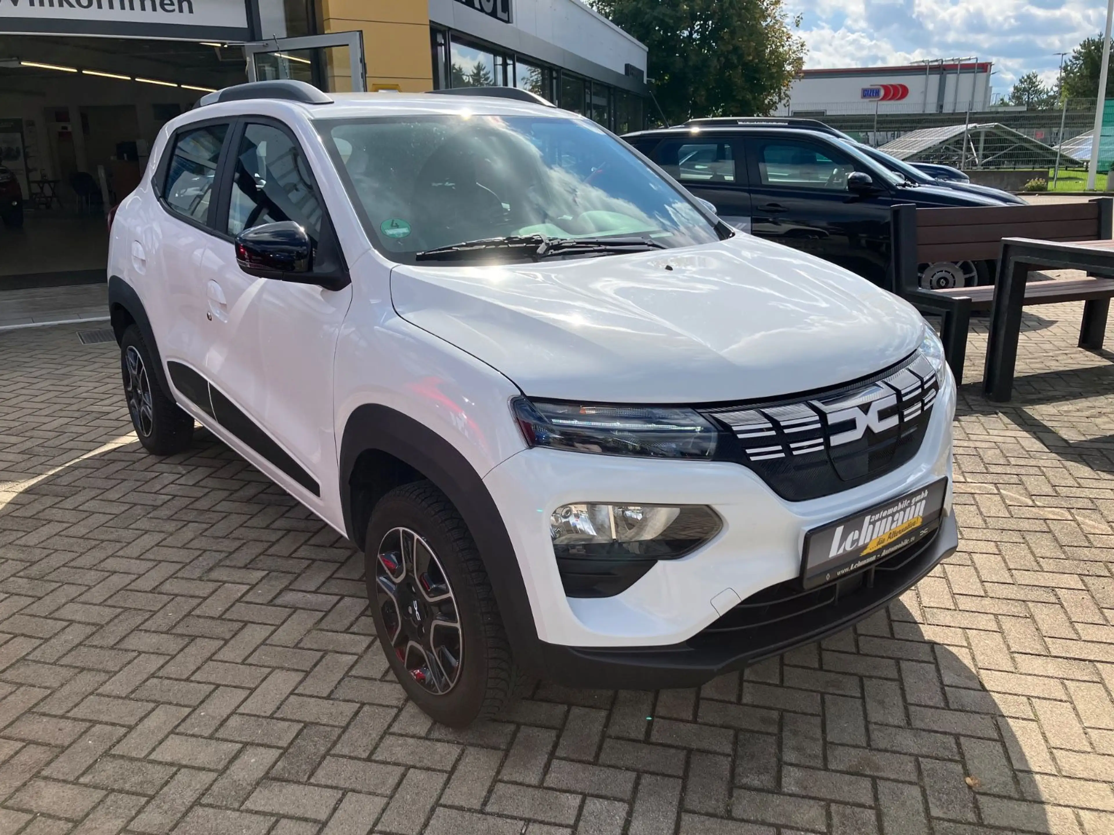 Dacia Spring Electric Essential 45 — photo 2
