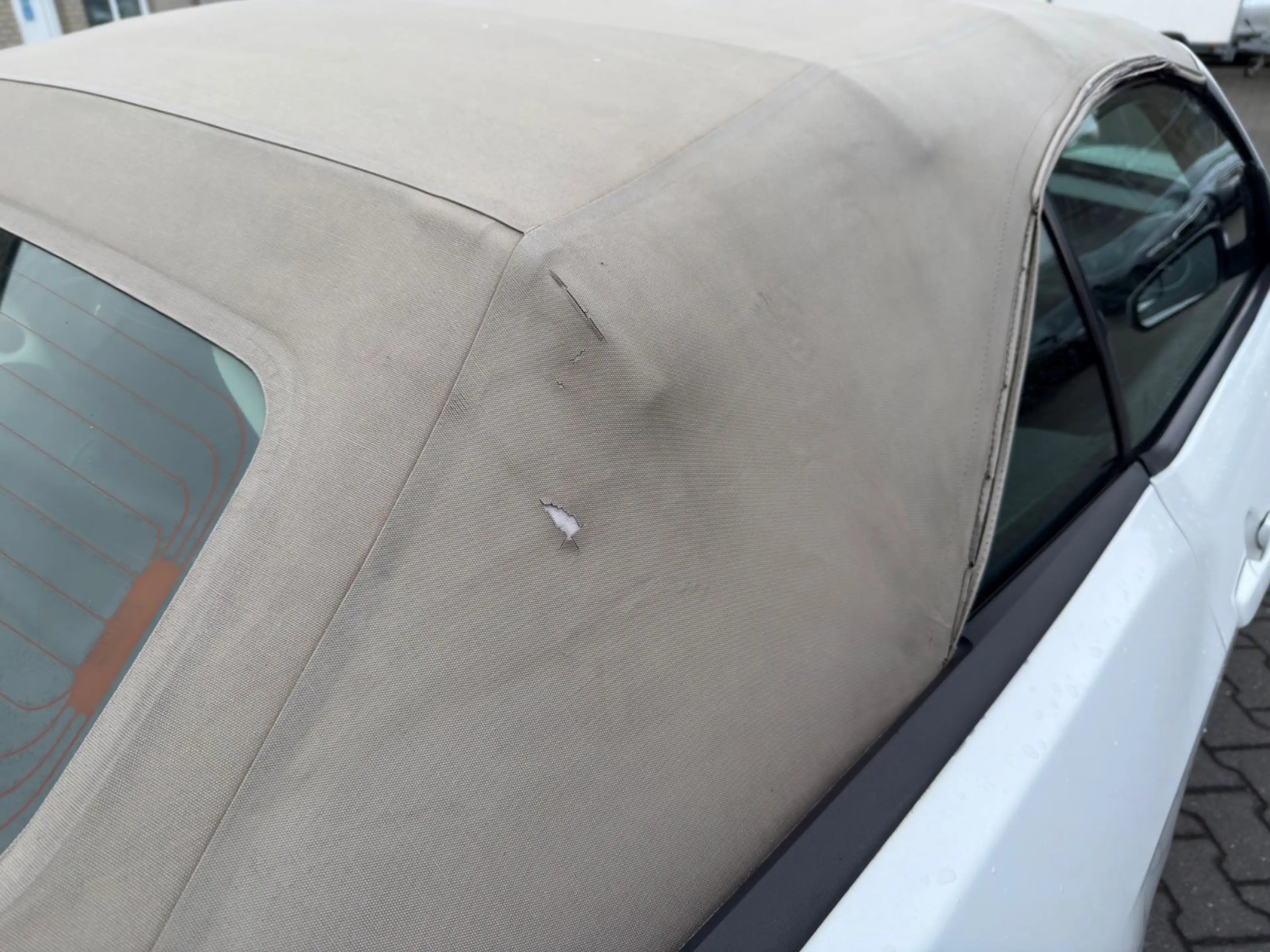 Ford Mustang Cabrio 3.7 V6 *Leder*Xenon*DAB+ — photo 28