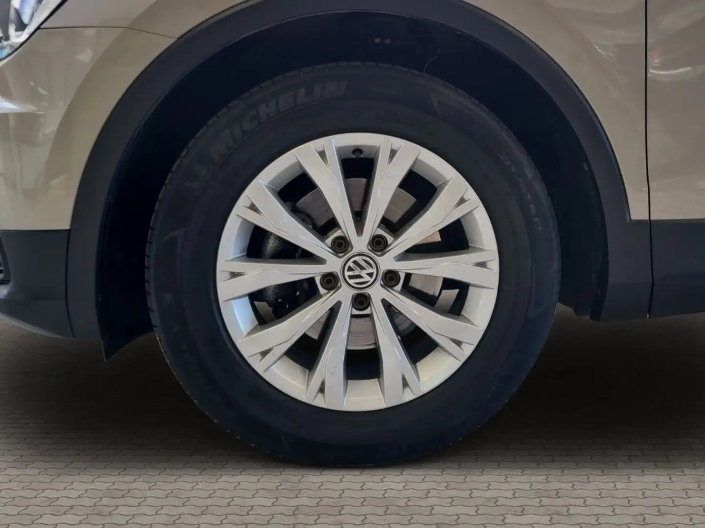 Volkswagen Tiguan Trendline 1.4 TSI Navi Klima  AHK-klappbar Beige - 2