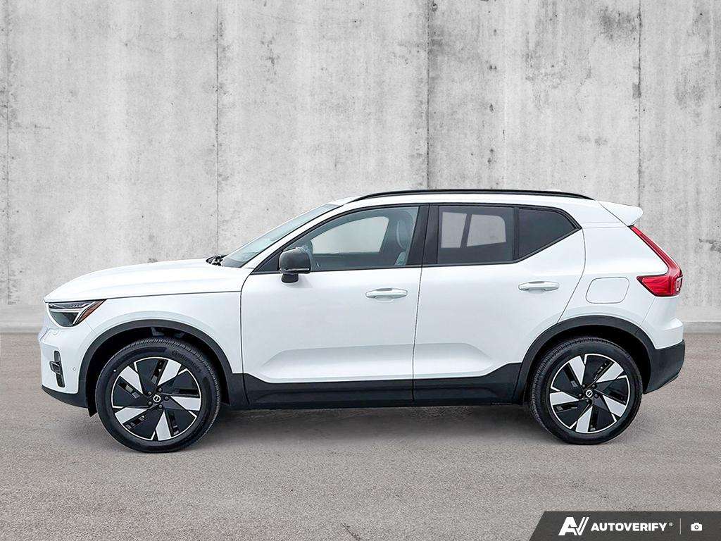 2026 Volvo EX40