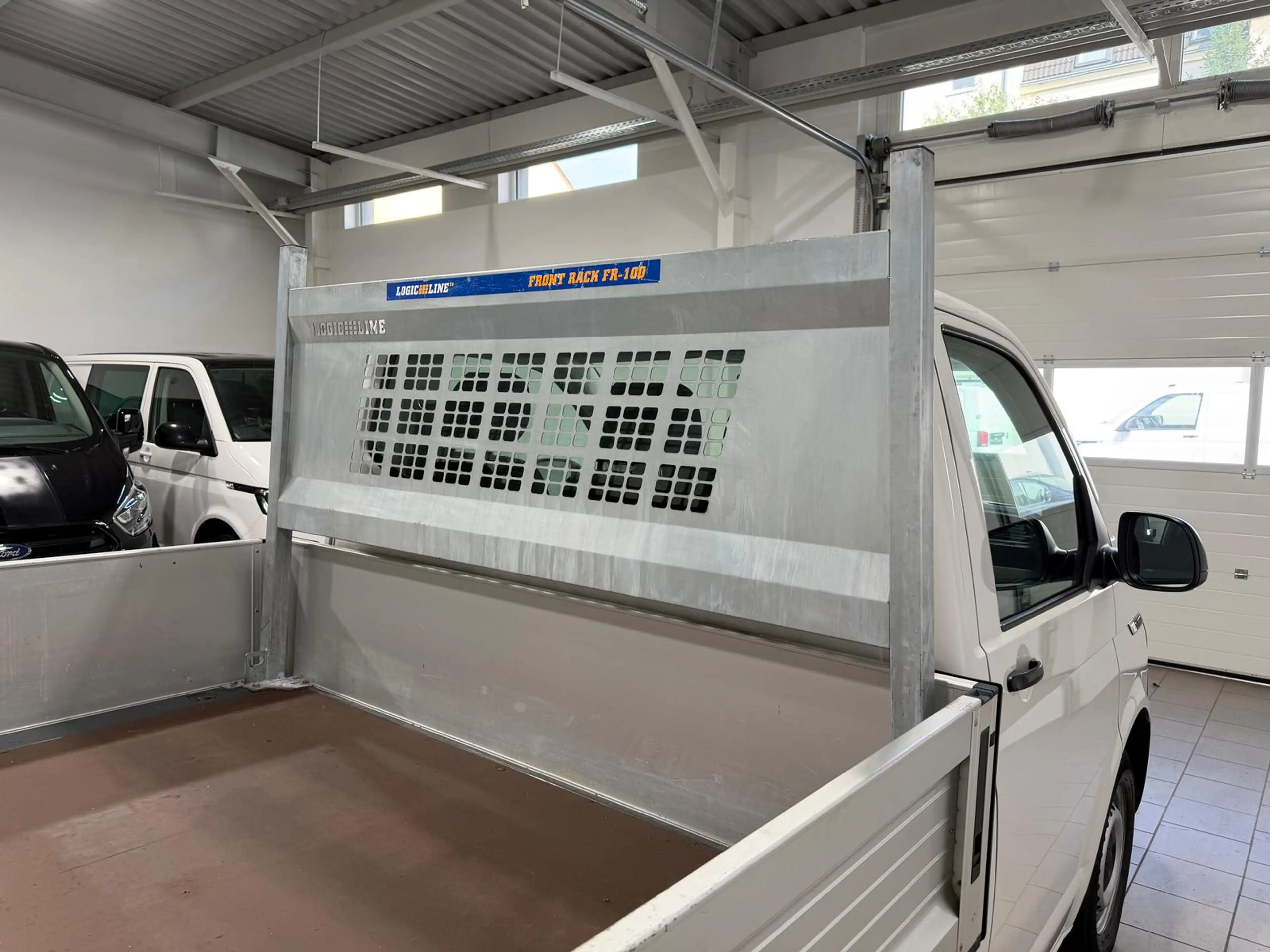 Volkswagen T6.1 Transporter T6.1 Pritsche-Einzelkabine,lang,Klima,Radio — photo 5