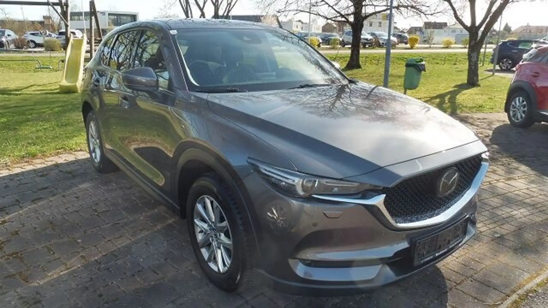 Mazda CX-5 CD175 AWD Revolution Top Aut. Grau - 2